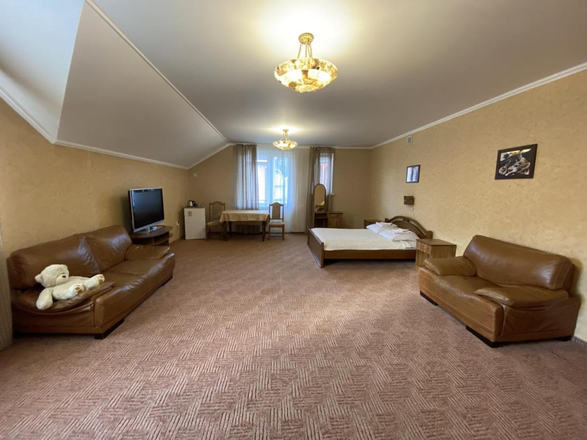Edelweiss Hotel Поляна Екстериор снимка