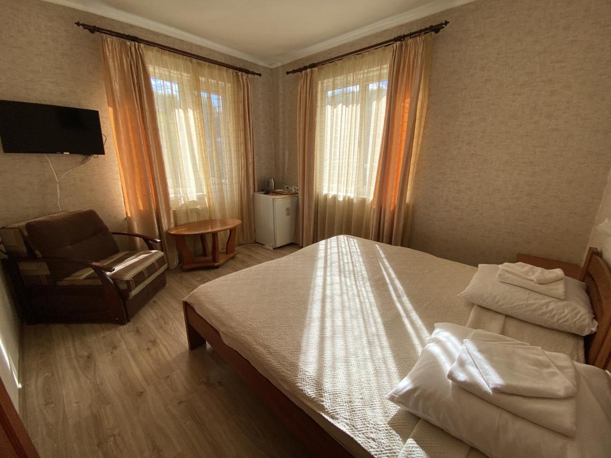 Edelweiss Hotel Поляна Екстериор снимка