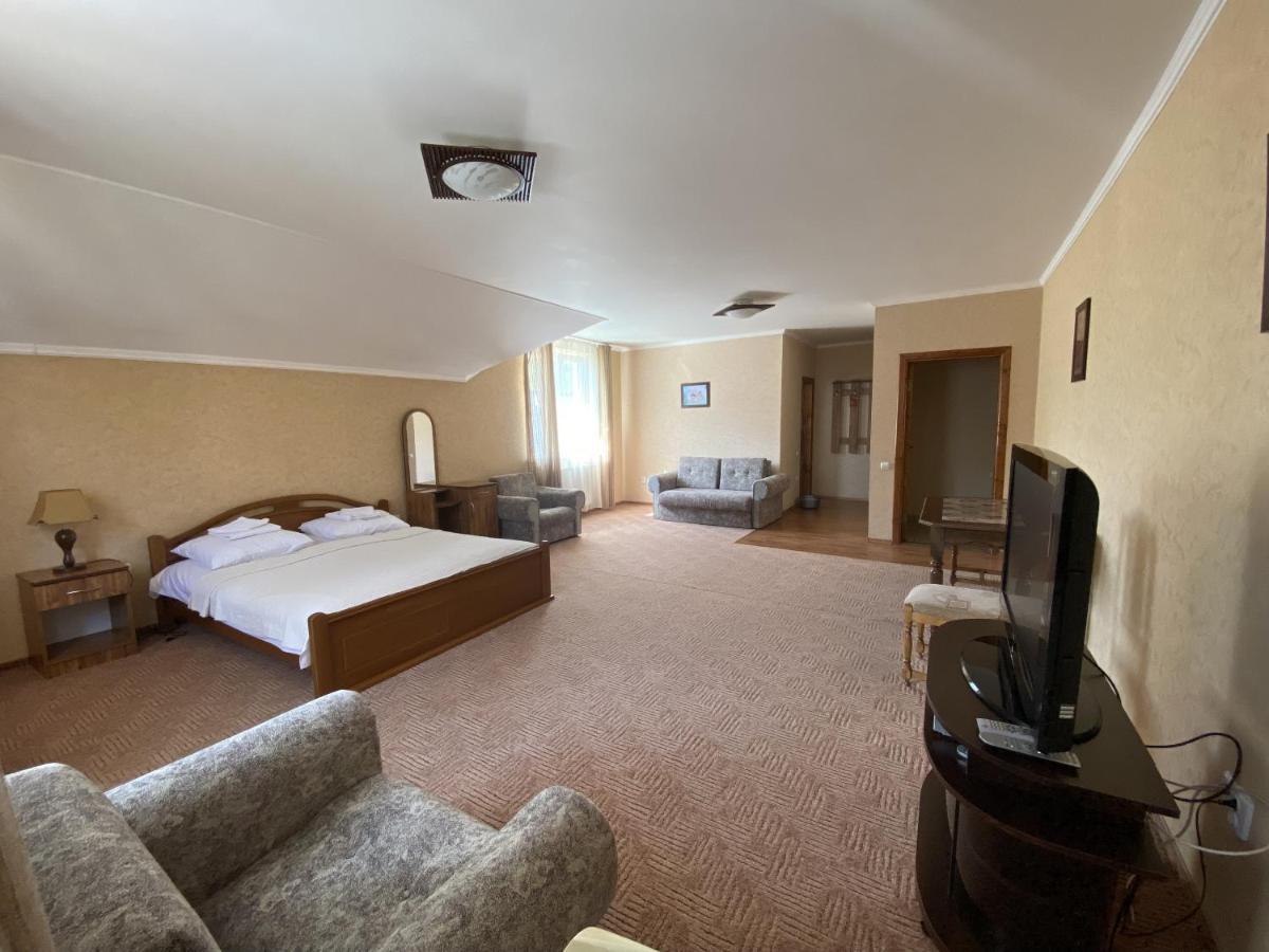 Edelweiss Hotel Поляна Екстериор снимка